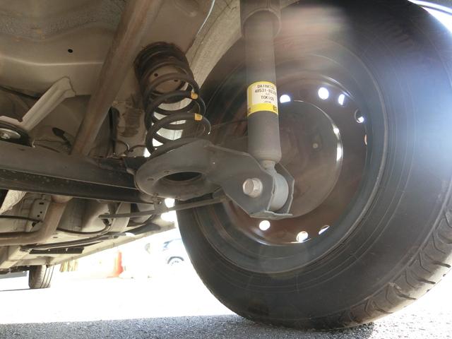 ムーヴキャンバス Ｘメイクアップリミテッド　ＳＡＩＩＩ　全周囲カメラ　ダイハツ純正ナビ　両側パワースライドドア　オートライト　ベンチシート　スマートキー　Ｂｌｕｅｔｏｏｔｈ接続　電動格納ミラー　エアバッグ　フルセグ　アイドリングストップ　記録簿　禁煙（67枚目）