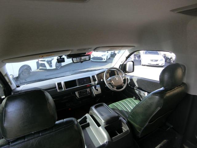 ハイエースワゴン グランドキャビン 6AT4WD 10人乗り BAREROCK15インチAW トヨタセーフティセンス 360°パノラミックビューモニター デジタルインナーミラー ETC2.0 LEDヘッドライト パワースライドドア 禁煙(40枚目)