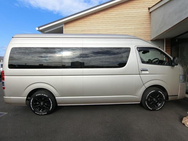 ハイエースワゴン グランドキャビン 6AT4WD 10人乗り BAREROCK15インチAW トヨタセーフティセンス 360°パノラミックビューモニター デジタルインナーミラー ETC2.0 LEDヘッドライト パワースライドドア 禁煙(58枚目)