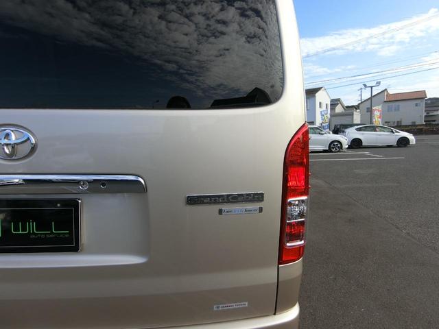 ハイエースワゴン グランドキャビン 6AT4WD 10人乗り BAREROCK15インチAW トヨタセーフティセンス 360°パノラミックビューモニター デジタルインナーミラー ETC2.0 LEDヘッドライト パワースライドドア 禁煙(62枚目)