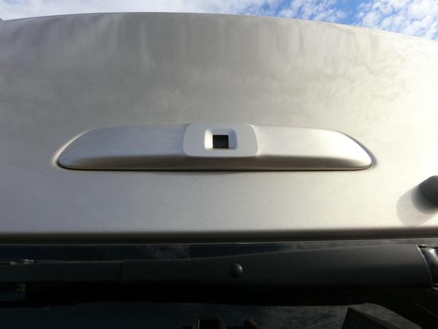 ハイエースワゴン グランドキャビン 6AT4WD 10人乗り BAREROCK15インチAW トヨタセーフティセンス 360°パノラミックビューモニター デジタルインナーミラー ETC2.0 LEDヘッドライト パワースライドドア 禁煙(64枚目)