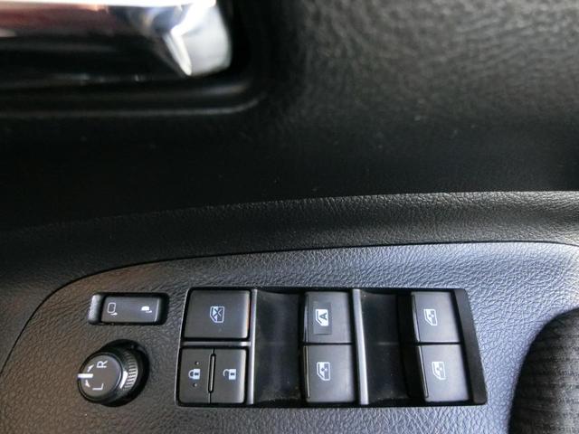 シエンタ ハイブリッドG クエロ 両側パワースライドドア ETC2.0 Tコネクトフルセグナビ バックカメラ 衝突軽減システム Bluetooth接続 ミュージックサーバー 7人乗り エアバック レーンアシスト 衝突安全ボディ 禁煙(38枚目)