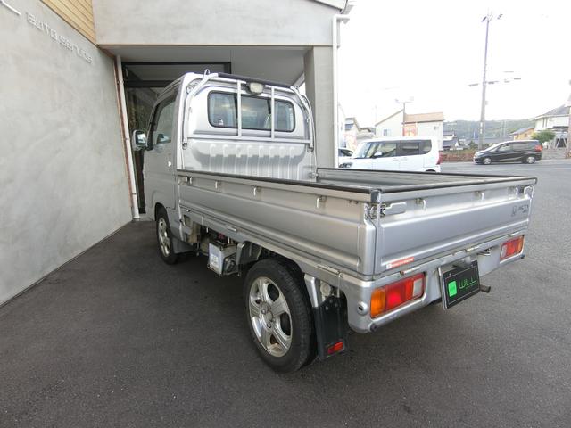 アクティトラック タウン　４ＷＤ　５速マニュアル　ＡＢＳ　運転席助手席エアバック　キーレス　荷台ランプ　記録簿　パワーウィンドウ（11枚目）