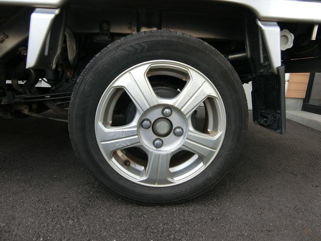 アクティトラック タウン　４ＷＤ　５速マニュアル　ＡＢＳ　運転席助手席エアバック　キーレス　荷台ランプ　記録簿　パワーウィンドウ（14枚目）