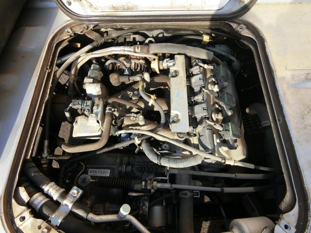 アクティトラック タウン　４ＷＤ　５速マニュアル　ＡＢＳ　運転席助手席エアバック　キーレス　荷台ランプ　記録簿　パワーウィンドウ（16枚目）