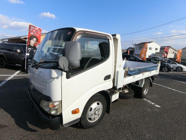デュトロ 全低床ダンプ　５ＭＴ　ディーゼル　３ｔ積　３人乗り　ダンプシート　スペアタイヤ　パワーウィンドウ　パワステ　運転席エアバック　ダブルタイヤ（38枚目）