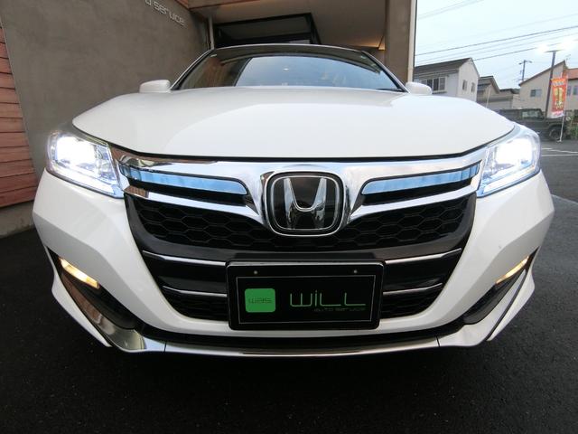 アコードハイブリッド ＥＸ　サンルーフ　バックカメラ　ＥＴＣ　電動リアサンシェード　オートクルーズコントロール　純正ナビ　純正１７インチＡＷ　パワーシート　レザーシート　シートヒーター　Ｂｌｕｅｔｏｏｔｈ接続　記録簿　禁煙（22枚目）