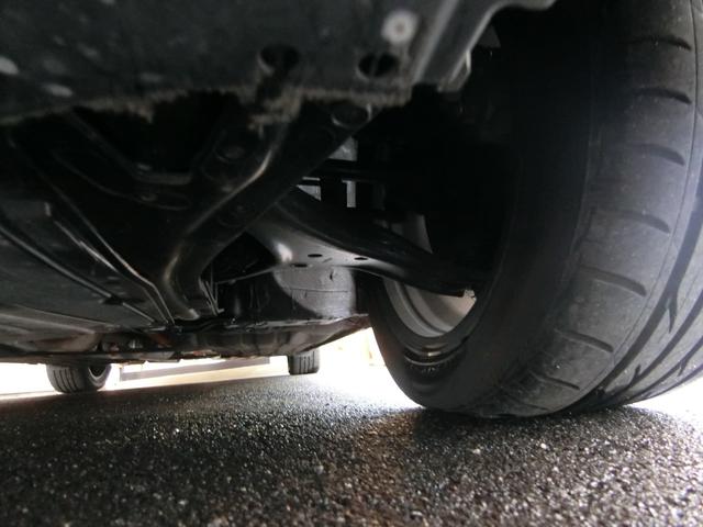 アコードハイブリッド ＥＸ　サンルーフ　バックカメラ　ＥＴＣ　電動リアサンシェード　オートクルーズコントロール　純正ナビ　純正１７インチＡＷ　パワーシート　レザーシート　シートヒーター　Ｂｌｕｅｔｏｏｔｈ接続　記録簿　禁煙（69枚目）