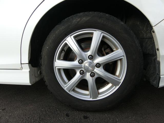 ステップワゴンスパーダ スパーダクールスピリット　アドバンスパッケージα　８人乗り　ターボ　純正ナビ　１６インチＡＷ　クルーズコントロール　両側パワースライドドア　リアわくわくゲート　リアエンターテインメントシステム　バックカメラ　ハーフレザー　シートヒーター　パドルシフト（16枚目）