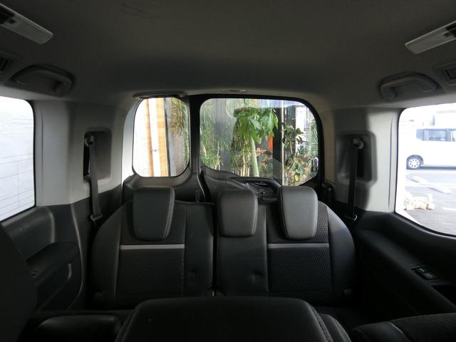 ステップワゴンスパーダ スパーダクールスピリット　アドバンスパッケージα　８人乗り　ターボ　純正ナビ　１６インチＡＷ　クルーズコントロール　両側パワースライドドア　リアわくわくゲート　リアエンターテインメントシステム　バックカメラ　ハーフレザー　シートヒーター　パドルシフト（29枚目）