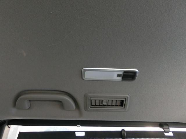 ステップワゴンスパーダ スパーダクールスピリット　アドバンスパッケージα　８人乗り　ターボ　純正ナビ　１６インチＡＷ　クルーズコントロール　両側パワースライドドア　リアわくわくゲート　リアエンターテインメントシステム　バックカメラ　ハーフレザー　シートヒーター　パドルシフト（44枚目）