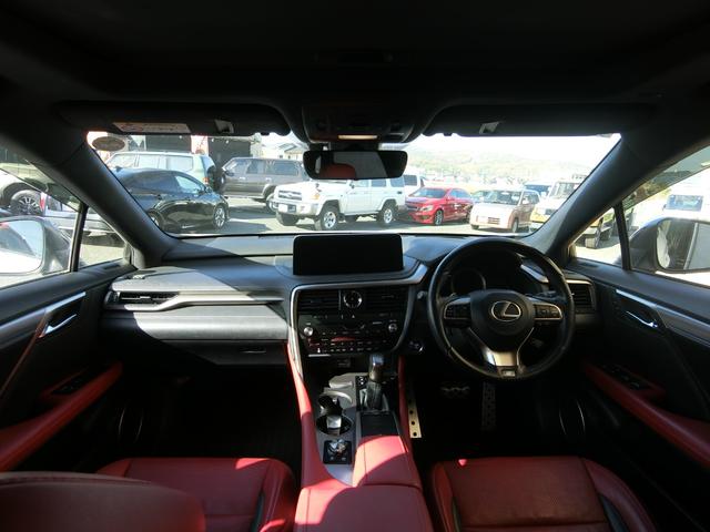 ＲＸ ＲＸ４５０ｈ　Ｆスポーツ　フルタイム４ＷＤ　サンルーフ　アラウンドビューモニター　レーダークルーズ　純正２０インチＡＷ　ＨＵＤ　ＢＳＭ　シートヒーター　シートエアコン　レザーシート　パワーシート　電動リアゲート　禁煙　記録簿（3枚目）