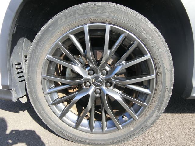 ＲＸ ＲＸ４５０ｈ　Ｆスポーツ　フルタイム４ＷＤ　サンルーフ　アラウンドビューモニター　レーダークルーズ　純正２０インチＡＷ　ＨＵＤ　ＢＳＭ　シートヒーター　シートエアコン　レザーシート　パワーシート　電動リアゲート　禁煙　記録簿（16枚目）