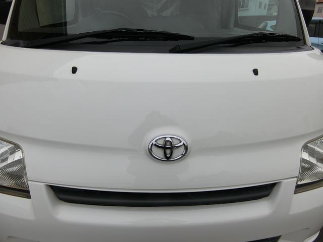 タウンエースバン ＧＬ　２（５）人乗り　ドライブレコーダー　キーレス　運転席助手席エアバック　衝突安全ボディ　ＡＢＳ　運転席パワーウィンドウ　スペアタイヤ　荷室内寸長１７６×幅１４９×高１３０ｍｍ（23枚目）