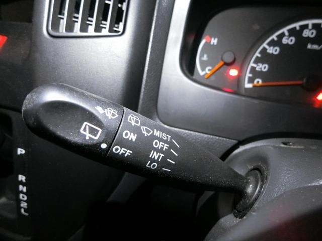 タウンエースバン ＧＬ　２（５）人乗り　ドライブレコーダー　キーレス　運転席助手席エアバック　衝突安全ボディ　ＡＢＳ　運転席パワーウィンドウ　スペアタイヤ　荷室内寸長１７６×幅１４９×高１３０ｍｍ（27枚目）