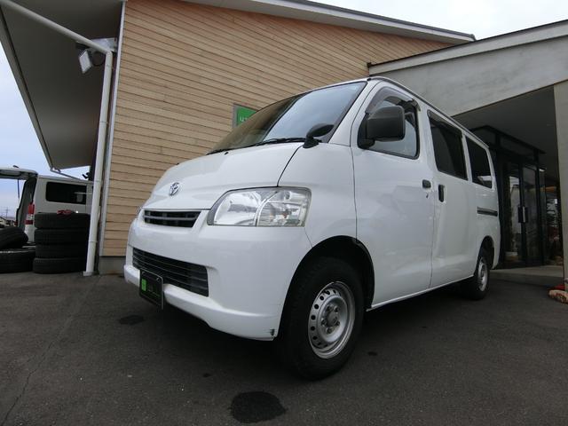 タウンエースバン ＧＬ　２（５）人乗り　ドライブレコーダー　キーレス　運転席助手席エアバック　衝突安全ボディ　ＡＢＳ　運転席パワーウィンドウ　スペアタイヤ　荷室内寸長１７６×幅１４９×高１３０ｍｍ（60枚目）