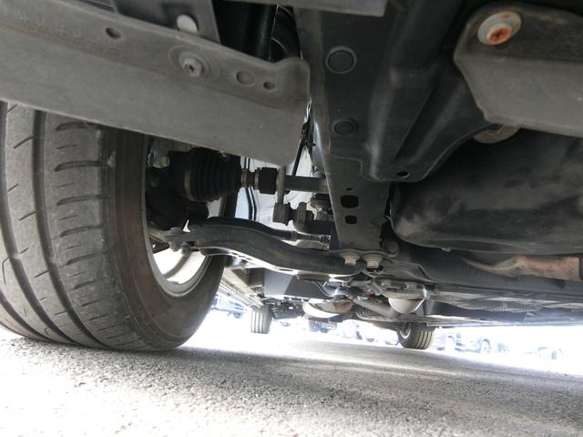 �ԓ��̉����ɂ����A�C�ɂȂ�Ƃ��͂������܂��񂩁H���X�̎ԓ��N���[�j���O�͐�p�̐�܂��g���A�O��I�ɉ���𗎂Ƃ��܂��I�N���[�j���O�����ł�����܂��I�ڍׂ̓X�^�b�t�ɂ��q�˂��������B