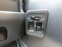 タウン　４ＷＤ　５速マニュアル　ＡＢＳ　運転席助手席エアバック　キーレス　荷台ランプ　記録簿　パワーウィンドウ（25枚目）