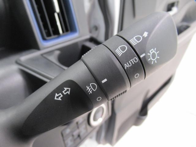 タント カスタムＸスタイルセレクション　シートヒーター　両側パワースライドドア　オートライト　キーフリー　アイドリングストップ　パノラマモニター　ナビ　ドライブレコーダー　ＵＳＢ入力端子　Ｂｌｕｅｔｏｏｔｈ　ティーゼットデオプラス（22枚目）