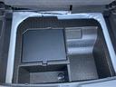 プレミアムＧ　ＨＥＶ　９インチディスプレイ　パノラマモニタ　追従式クルーズコントロール　ＵＳＢ接続　衝突被害軽減　盗難防止　Ｂｌｕｅｔｏｏｔｈ対応　衝突安全ボディ　アルミホイル　ＬＥＤライト　オートＬＥＤ　Ｓヒーター　記録簿　スマートキー　禁煙　オートライト（28枚目）