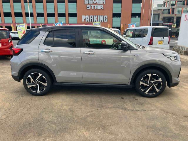 ロッキー プレミアムG HEV(4枚目)