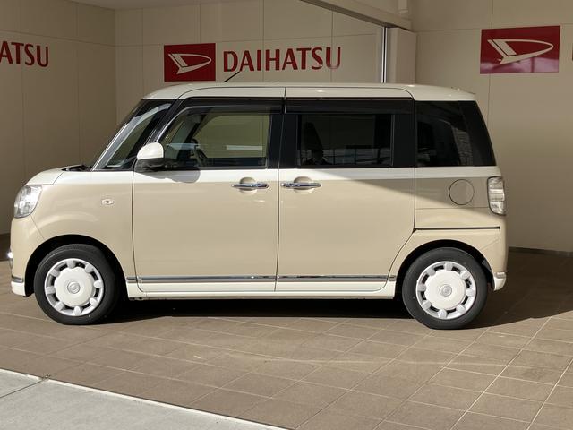 ムーヴキャンバス ＧメイクアップＶＳ　ＳＡＩＩＩ　踏み間違え防止　ブルートゥースオーディオ　パノラミックビューモニター　カーナビ　禁煙　ＡＨＢ　ＥＴＣ車載器　ＤＶＤ　ＳＤ　シートヒータ　キーフリーシステム　ＵＳＢ接続　エアバック　ＡＢＳ　記録簿（5枚目）