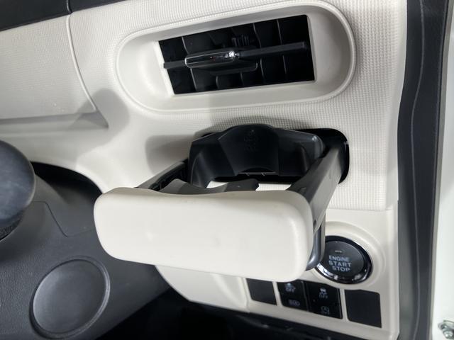 ムーヴキャンバス Ｇブラックアクセントリミテッド　ＳＡＩＩＩ　パノラマカメラ　レーンアシスト　ブルートゥース　ＤＶＤ再生　記録簿　キーフリー　アイドリングストップ　オートライト　ＥＴＣ　エアバッグ　スマートキー　ナビ　ＡＢＳ　禁煙車　ワンオーナー　ＳＤナビ（31枚目）