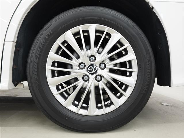 アルファードハイブリッド ＳＲ　Ｃパッケージ　サンルーフ　４ＷＤ　フルセグ　メモリーナビ　ＤＶＤ再生　ミュージックプレイヤー接続可　後席モニター　バックカメラ　衝突被害軽減システム　ＥＴＣ　両側電動スライド　ＬＥＤヘッドランプ　乗車定員７人（9枚目）