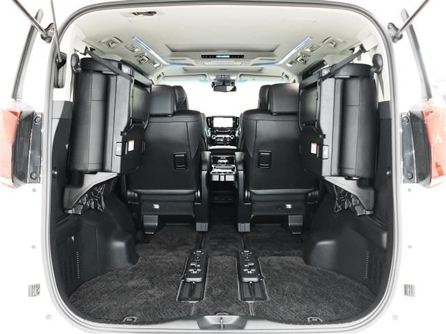 アルファードハイブリッド ＳＲ　Ｃパッケージ　サンルーフ　４ＷＤ　フルセグ　メモリーナビ　ＤＶＤ再生　ミュージックプレイヤー接続可　後席モニター　バックカメラ　衝突被害軽減システム　ＥＴＣ　両側電動スライド　ＬＥＤヘッドランプ　乗車定員７人（33枚目）