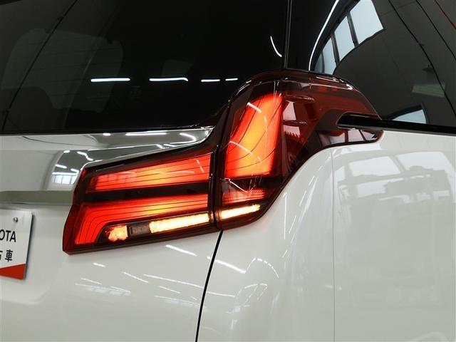 アルファードハイブリッド ＳＲ　Ｃパッケージ　サンルーフ　４ＷＤ　フルセグ　メモリーナビ　ＤＶＤ再生　ミュージックプレイヤー接続可　後席モニター　バックカメラ　衝突被害軽減システム　ＥＴＣ　両側電動スライド　ＬＥＤヘッドランプ　乗車定員７人（40枚目）