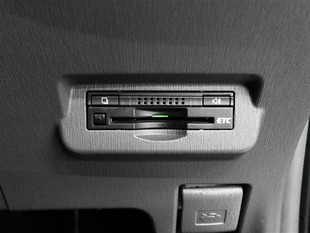 プリウスα S フルセグ メモリーナビ DVD再生 ミュージックプレイヤー接続可 バックカメラ ETC ドラレコ HIDヘッドライト 記録簿(22枚目)
