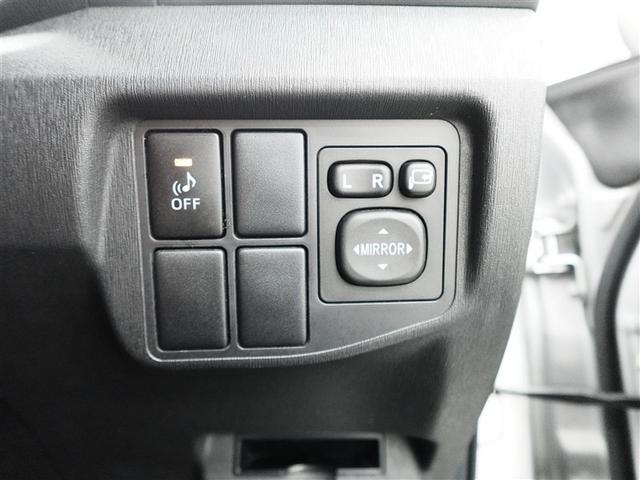 プリウス Ｓ　ロングラン保証１年（走行距離無制限）　ハイブリッド保証　フルセグ　メモリーナビ　ＤＶＤ再生　バックカメラ　ＨＩＤヘッドライト　ワンオーナー　記録簿　スマートキー　ＣＤ　アルミホイール（21枚目）