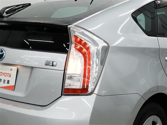 プリウス Ｓ　ロングラン保証１年（走行距離無制限）　ハイブリッド保証　フルセグ　メモリーナビ　ＤＶＤ再生　バックカメラ　ＨＩＤヘッドライト　ワンオーナー　記録簿　スマートキー　ＣＤ　アルミホイール（34枚目）