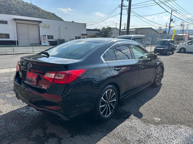 レガシィB4 ベースグレード アイサイト サンルーフ Bluetooth対応純正ナビフルセグTV・バックカメラ 禁煙車 全席シートヒーター 純正18インチアルミ(5枚目)