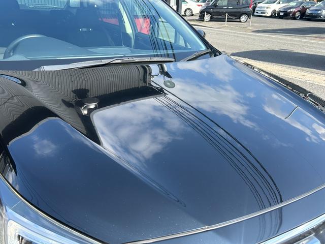 レガシィB4 ベースグレード アイサイト サンルーフ Bluetooth対応純正ナビフルセグTV・バックカメラ 禁煙車 全席シートヒーター 純正18インチアルミ(7枚目)