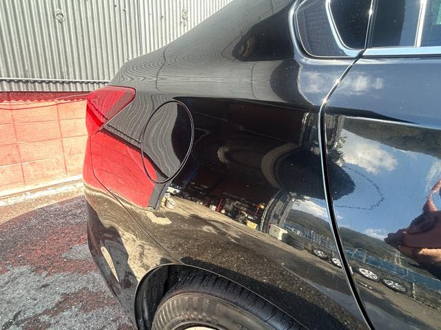 レガシィB4 ベースグレード アイサイト サンルーフ Bluetooth対応純正ナビフルセグTV・バックカメラ 禁煙車 全席シートヒーター 純正18インチアルミ(18枚目)