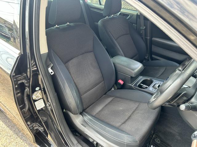 レガシィB4 ベースグレード アイサイト サンルーフ Bluetooth対応純正ナビフルセグTV・バックカメラ 禁煙車 全席シートヒーター 純正18インチアルミ(25枚目)