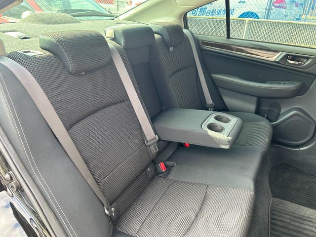 レガシィB4 ベースグレード アイサイト サンルーフ Bluetooth対応純正ナビフルセグTV・バックカメラ 禁煙車 全席シートヒーター 純正18インチアルミ(28枚目)