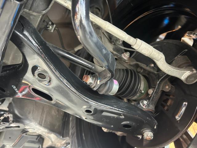 レガシィB4 ベースグレード アイサイト サンルーフ Bluetooth対応純正ナビフルセグTV・バックカメラ 禁煙車 全席シートヒーター 純正18インチアルミ(66枚目)