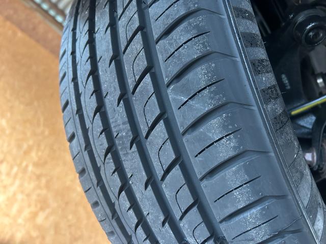 レガシィB4 ベースグレード アイサイト サンルーフ Bluetooth対応純正ナビフルセグTV・バックカメラ 禁煙車 全席シートヒーター 純正18インチアルミ(73枚目)