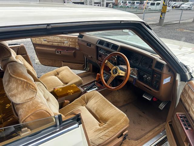 グロリア ターボブロアム後期 4速AT ビッグバンパー(40枚目)