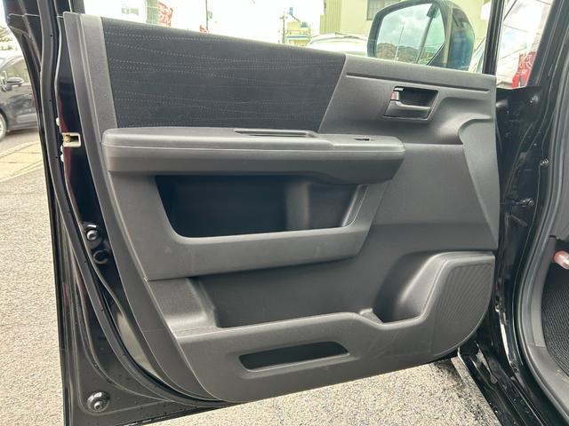 ステップワゴン Ｇ　スマートスタイルエディション　両側パワースライドドア　Ｂｌｕｅｔｏｏｔｈ対応ナビフルセグＴＶ・バックカメラ　ＥＴＣ　フリップダウンモニター（25枚目）