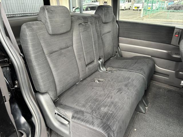 ステップワゴン Ｇ　スマートスタイルエディション　両側パワースライドドア　Ｂｌｕｅｔｏｏｔｈ対応ナビフルセグＴＶ・バックカメラ　ＥＴＣ　フリップダウンモニター（31枚目）