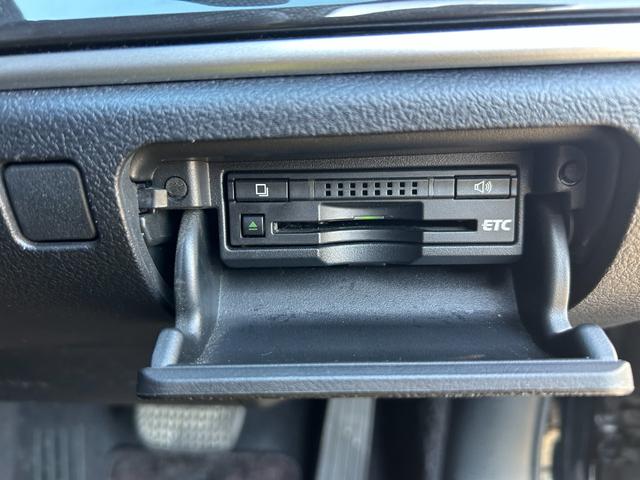 クラウン アスリートS サンルーフ 黒本革シート 前席シートヒーター&エアシート ETC 純正ナビフルセグTV・バックカメラ 純正18インチAW Tom’sマフラー TEIN車高調 オートライト クルコン(42枚目)