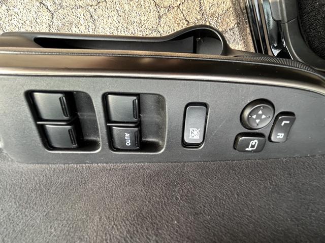 ソリオバンディット Ｆリミテッド　両側パワースライドドア・ハーフレザーシート・社外ナビフルセグＴＶ・全方位カメラ・デュアルブレーキサポート・クルーズコントロール・ＬＥＤヘッドライト・ＥＴＣ（42枚目）