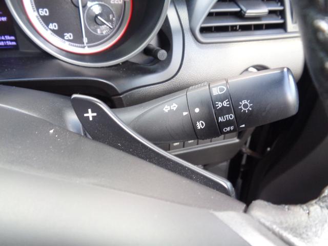 スイフト ハイブリッドML 純正8インチナビ/フルセグ/Bluetooth/運席シートヒーター/パドルシフト/オートライト/DVD再生/レーダーブレーキ/レーンアシスト/レーダークルーズ(33枚目)