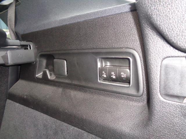 GLE GLE400d 4マチックスポーツ キーレスゴー・サンルーフ・純ナビTV・360°・BT・ブルメスター・アダプティブクルーズ・黒レザー・Pシート・ベンチレーター・ワイヤレスチャージャー・ドラレコ・Pバックドア・ワンオーナー(17枚目)