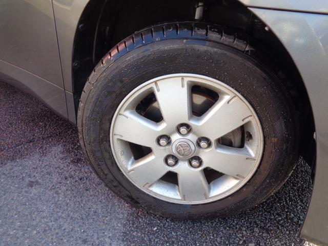 ノア Ｘ　Ｌセレクション　キーレス／純正ナビ／ＴＶ／片側パワースライド／リアクーラー／ＥＴＣ（5枚目）