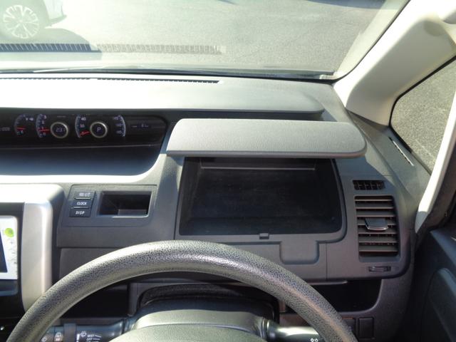 ノア Ｘ　Ｌセレクション　キーレス／純正ナビ／ＴＶ／片側パワースライド／リアクーラー／ＥＴＣ（40枚目）