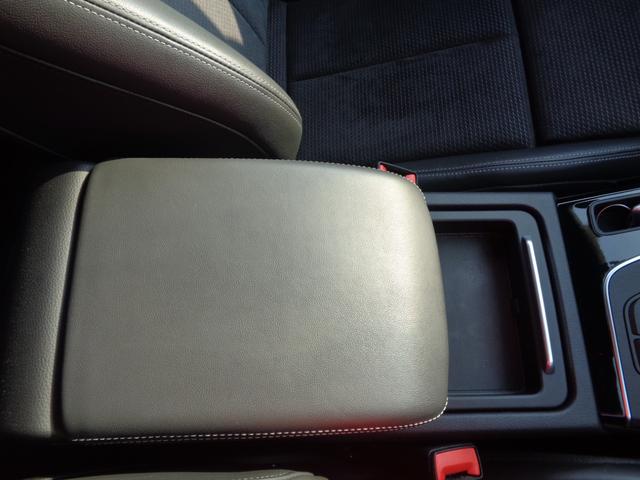 Ｑ５ Ｓライン　コンペティション　／スマートキー／プッシュスタート／純正ナビ／フルセグ／全方位カメラ／Ｂｌｕｅｔｏｏｔｈ／バーチャルコックピット／アダプティブクルーズ／衝突軽減／レーンアシスト／ＢＳＭ／パワーバックドア／ユーザー買取（32枚目）